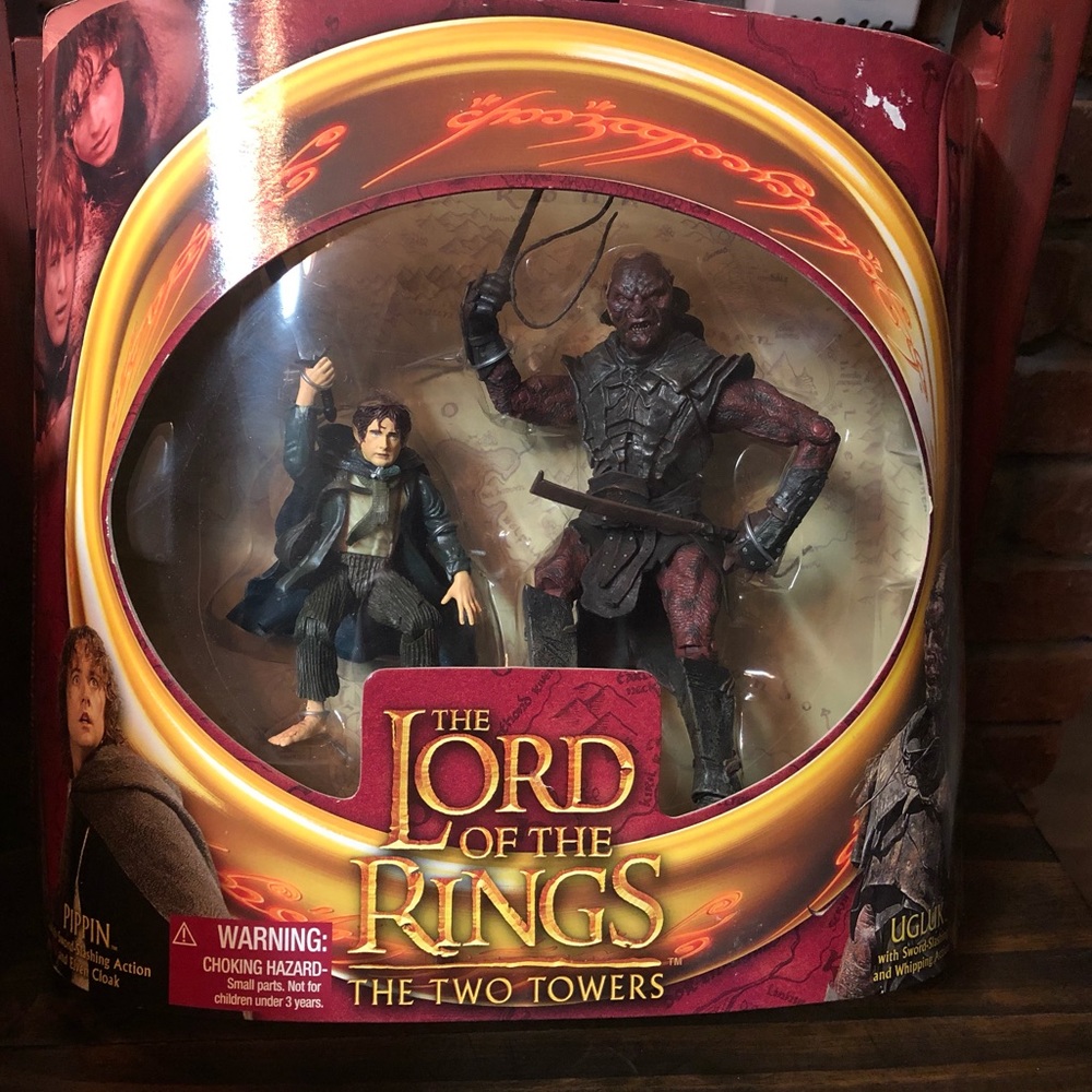 Lord of the Rings action Figures Ugluk and Pippin